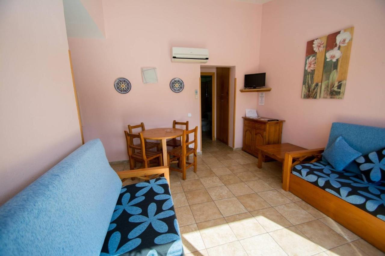 Appartamento Galdana Gardens Cala Galdana  Esterno foto